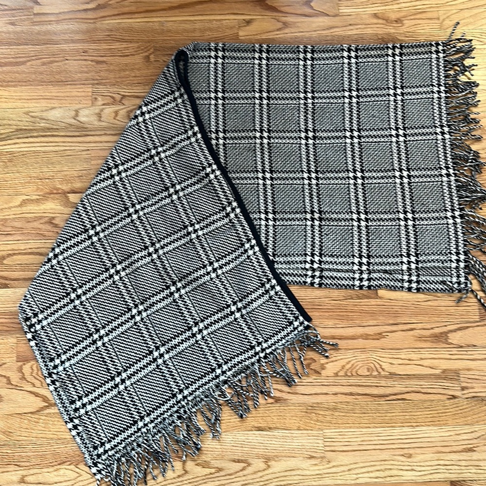 Ann Taylor Poncho/Wrap